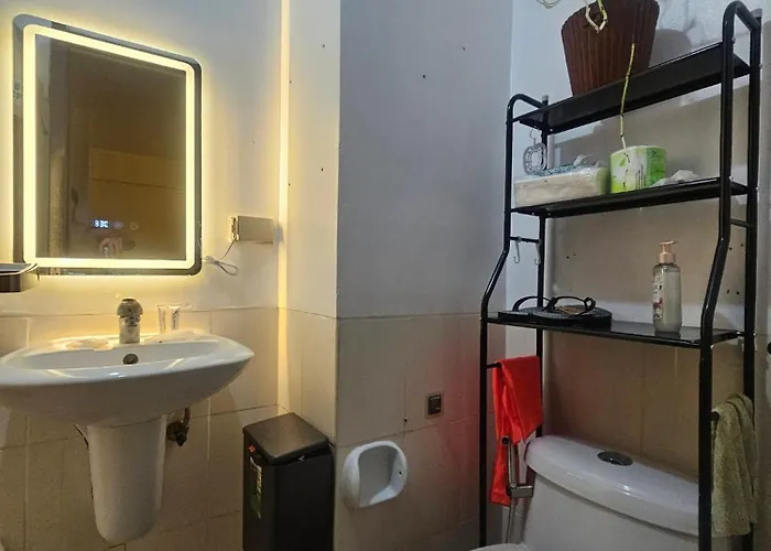 Apartment Lyre 305 *